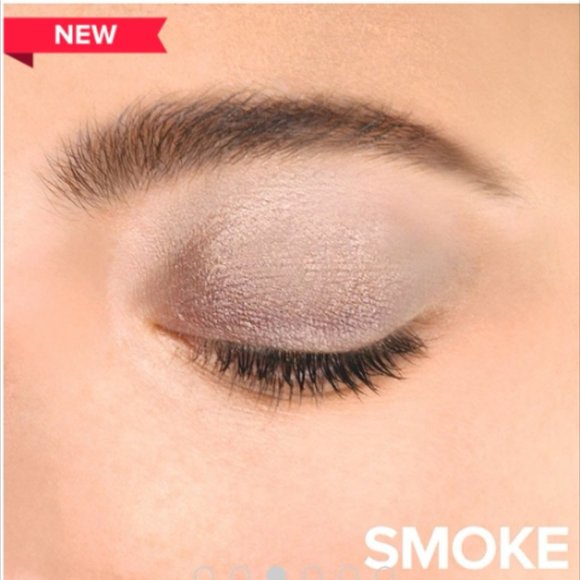 NUDESTIX Mini Magnetic Luminous Eyeshadow in Smoke - Picture 3 of 4